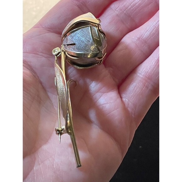 Vintage 3D Rose Bud Brooch, 3" Long, Gold Plated Textured Accents - Picture 4 of 9